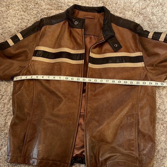 AMAZING! Vintage Distressed Genuine Leather - Picture 10 of 10